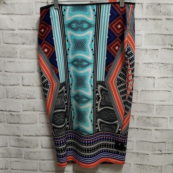 Bisou bisou skirt  - Picture 1 of 3